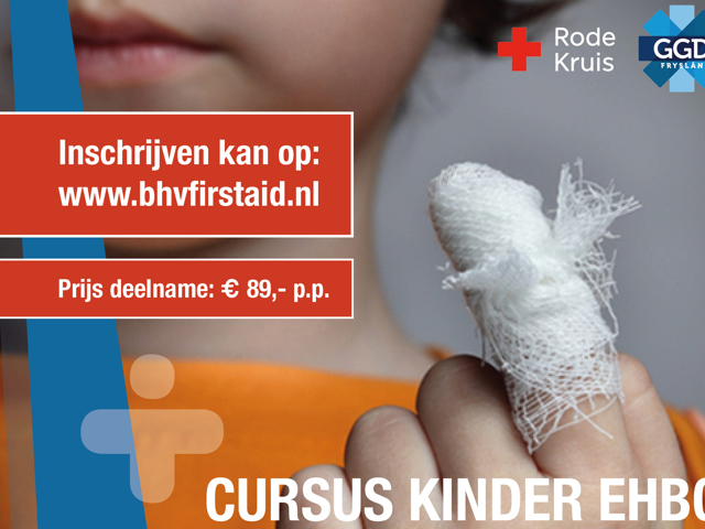 Flyer van BHV firsaid voor cursus kinder EHBO met daarop de informatie: inschrijven kan op www.bhvfirstaid.nl en prijs deelnam is 89 euro per persoon